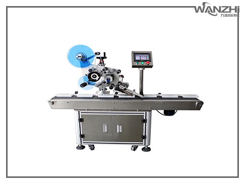 手機電池貼標機；平麵貼標機；貼標機廠（chǎng）家