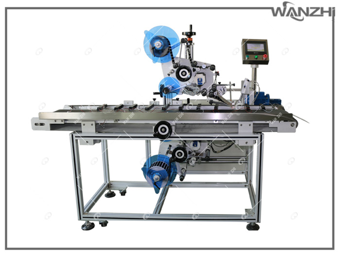 單麵貼海綿條廠（chǎng）家,模板上口貼海綿條（tiáo）,自動貼（tiē）海綿條設備