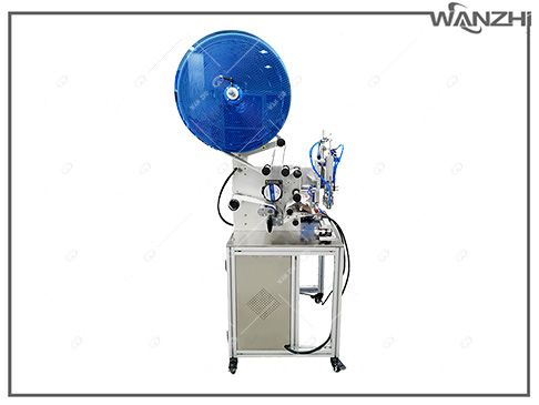 kn95kn94口罩（zhào）貼海綿條機,東莞口罩海綿條貼合機公司,杯式口罩貼海綿條（tiáo）機